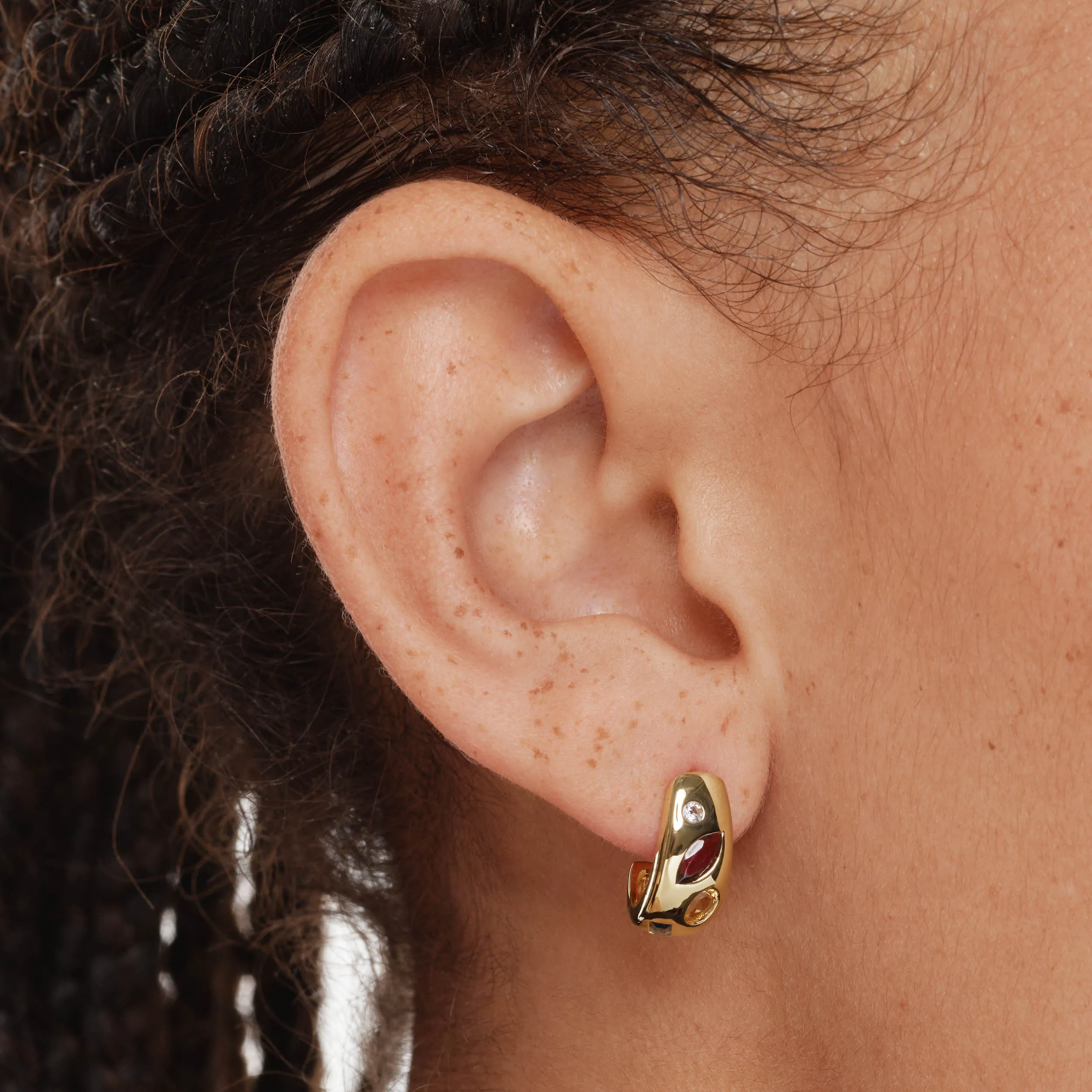 Garnet Multi Gemstone Curve Huggies in Gold