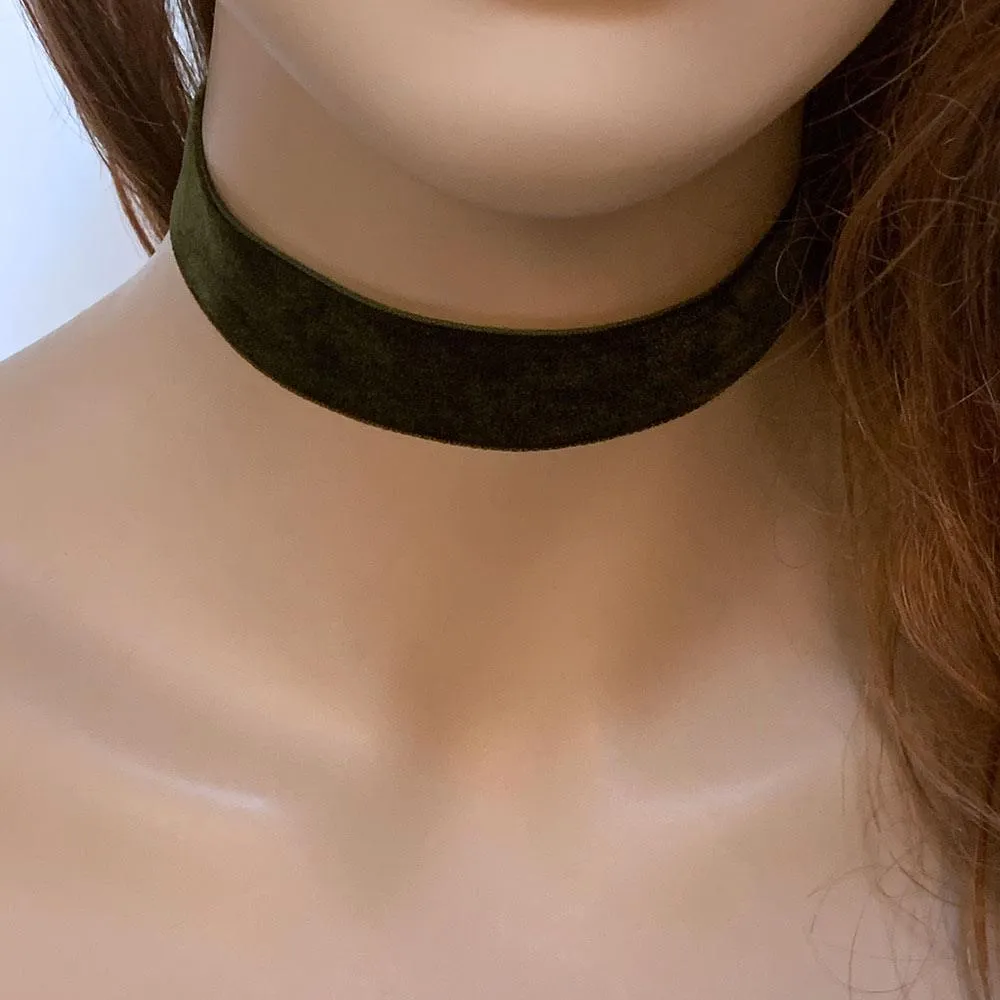 Green Velvet Gothic Victorian Choker Necklace