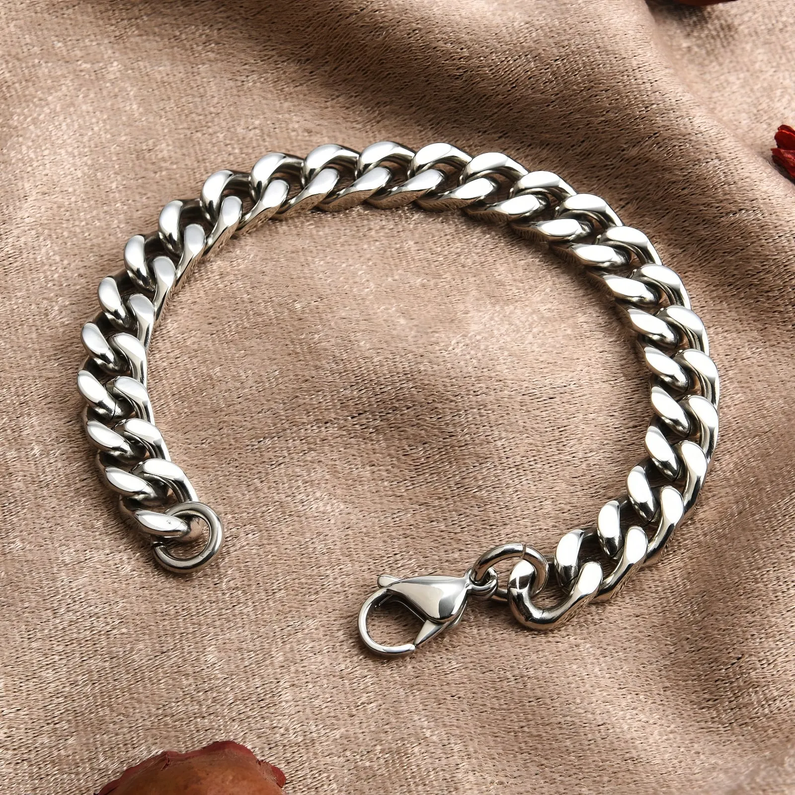 Luxurious Stainless Steel Cuban Link Chain Bracelet