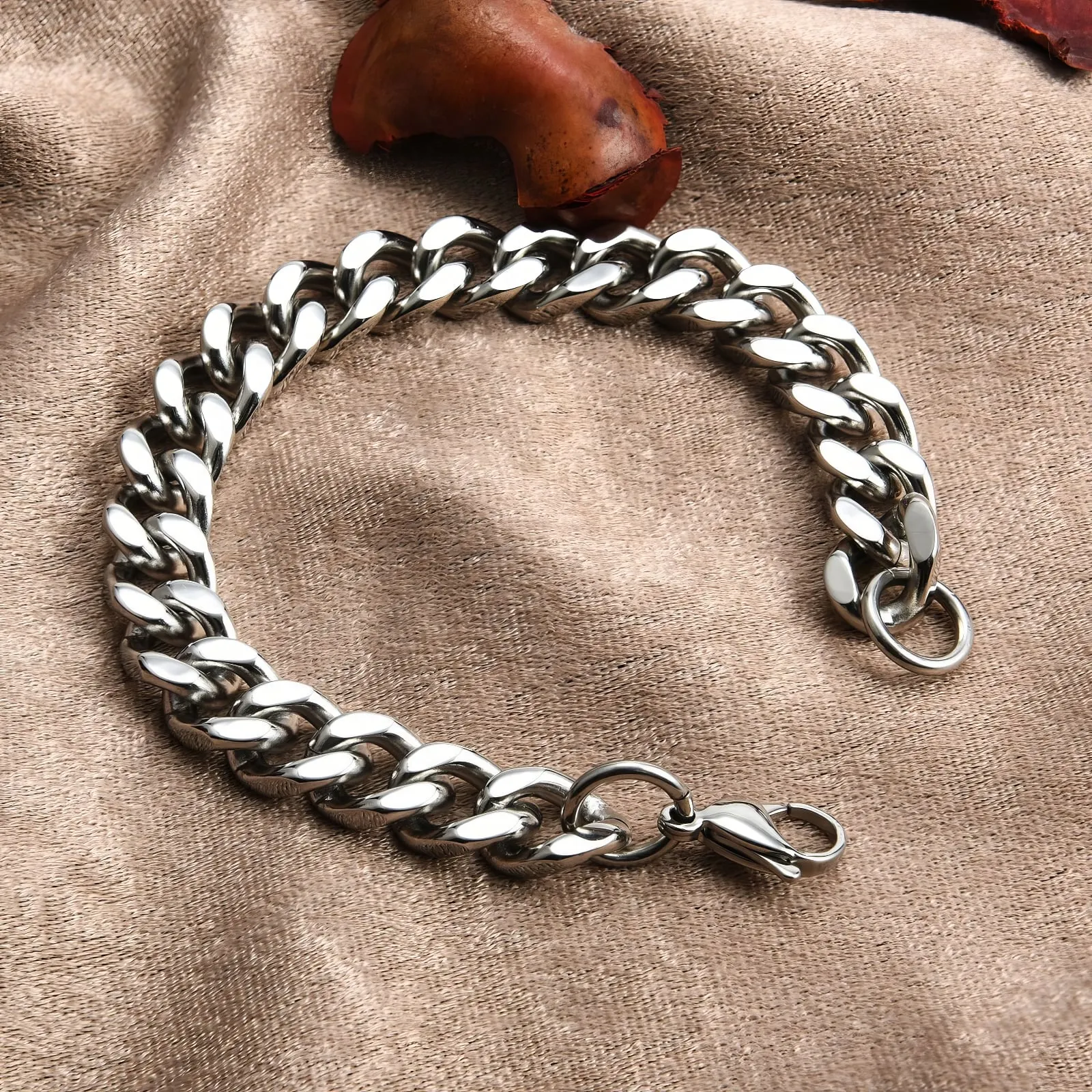 Luxurious Stainless Steel Cuban Link Chain Bracelet